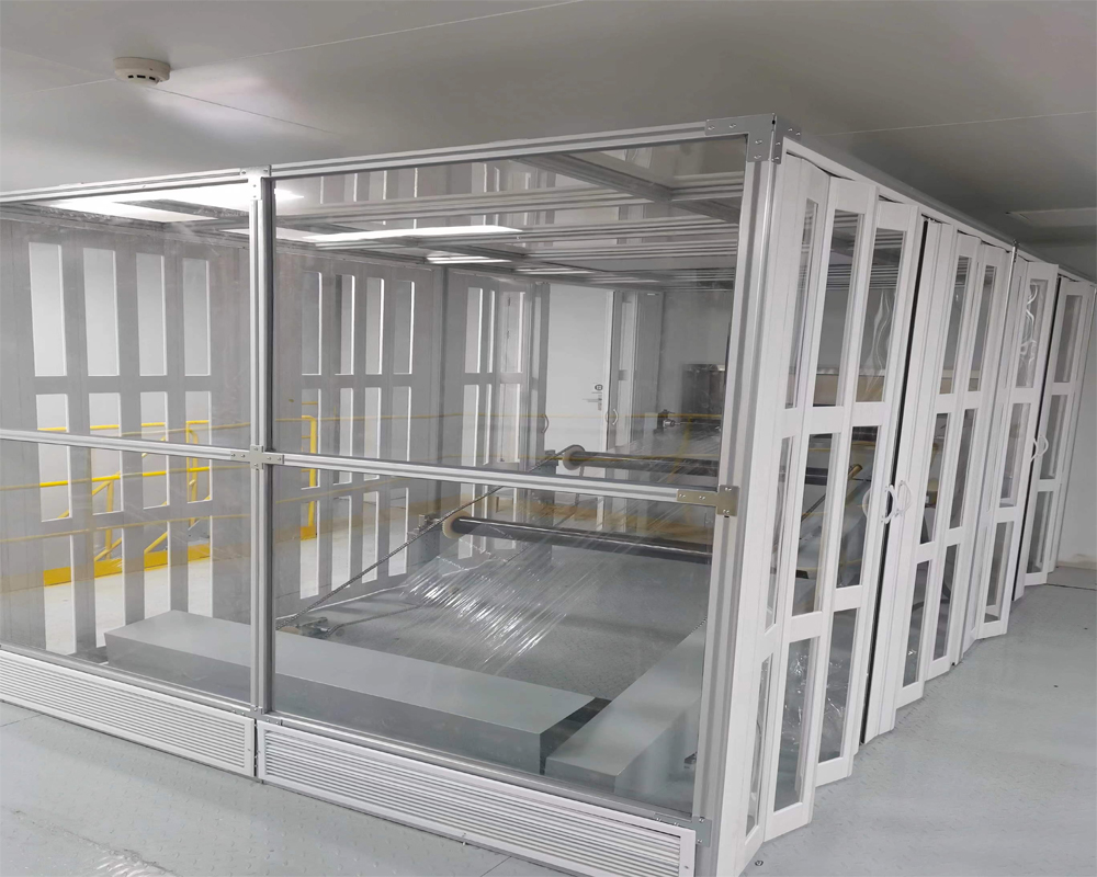4 x 5 ISO 5 Softwall Cleanroom1