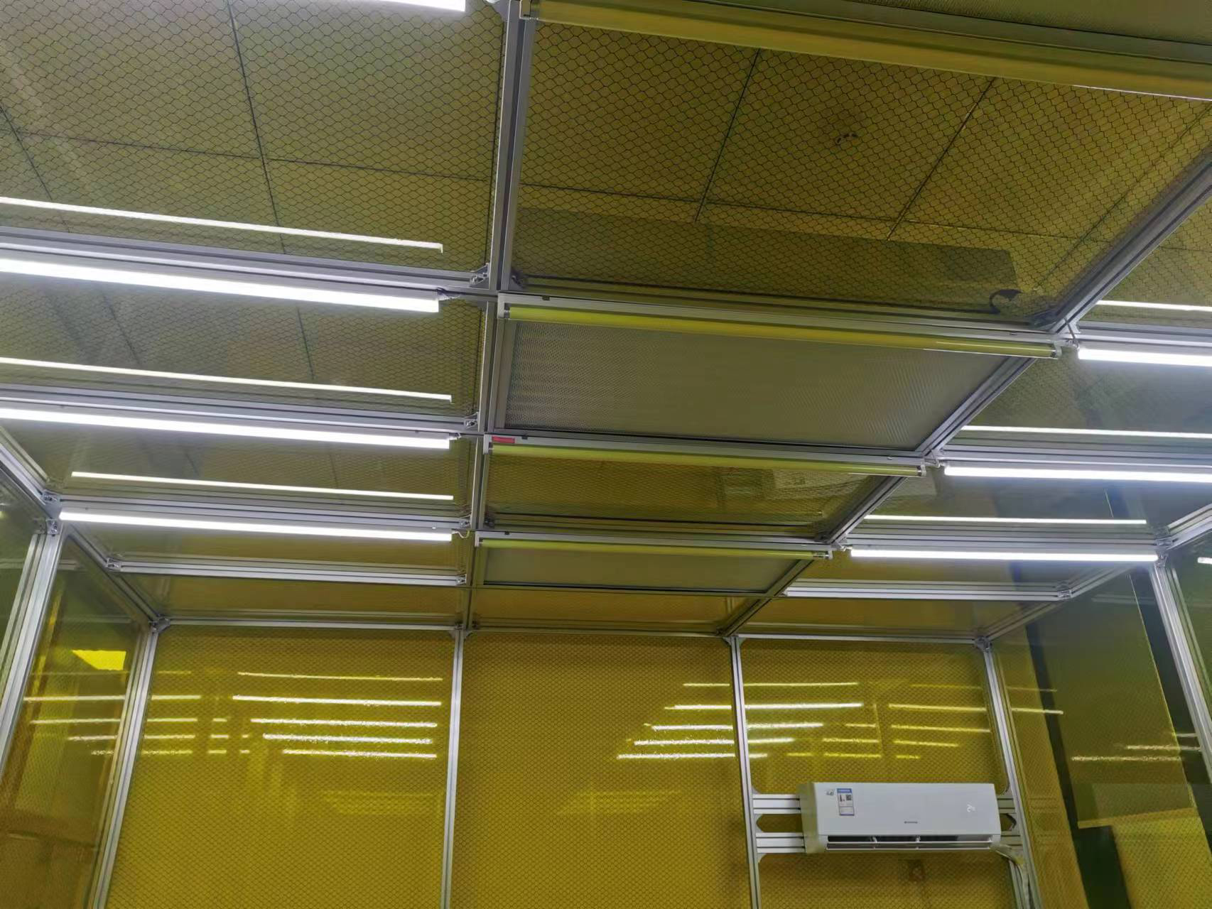 2 x 2 ISO 5 softwall cleanroom1