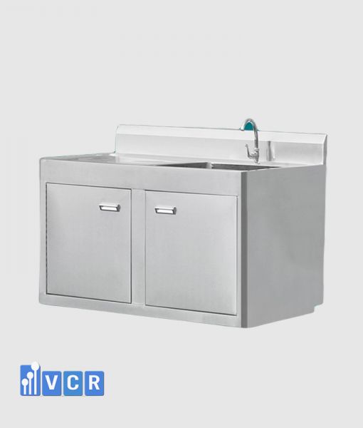 Can a sink be installed in a clean room?