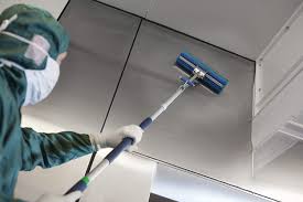 Cleanroom Panel Cleaning: Acrylic & Aluminum Cleanrooms Panels ISO 7 Cleanroom Panel Cleaning: Acrylic & Aluminum Cleanrooms Panels ISO 7