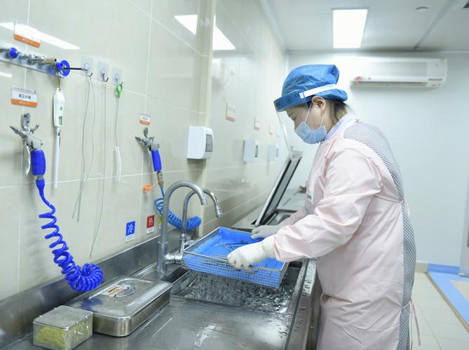QC (clean room) clean room cleaning and 