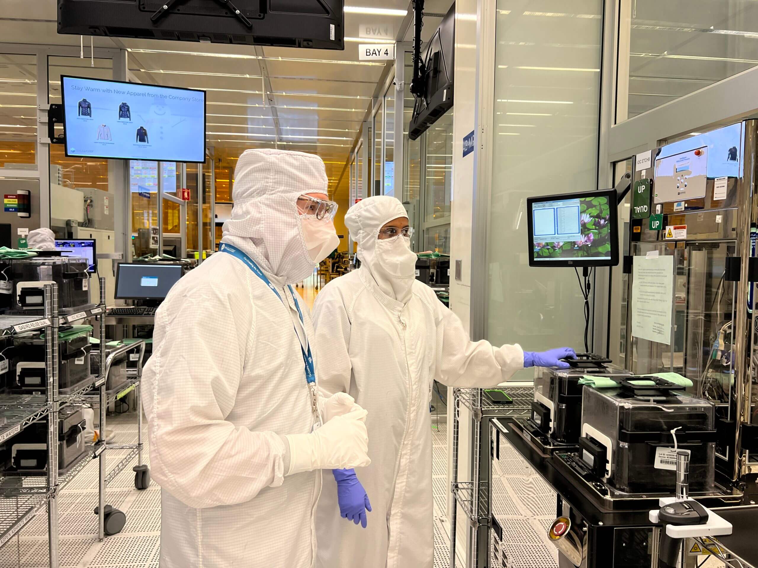 A Day in the Life of a Cleanroom Technician - Skywater Technology A Day in the Life of a Cleanroom Technician - Skywater Technology