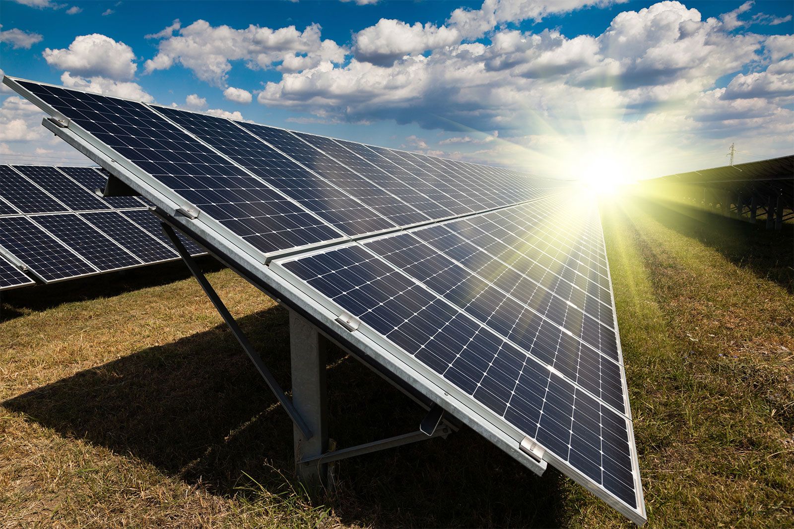 Solar energy | Definition, Uses, Advantages, & Facts | Britannica Solar energy | Definition, Uses, Advantages, & Facts | Britannica