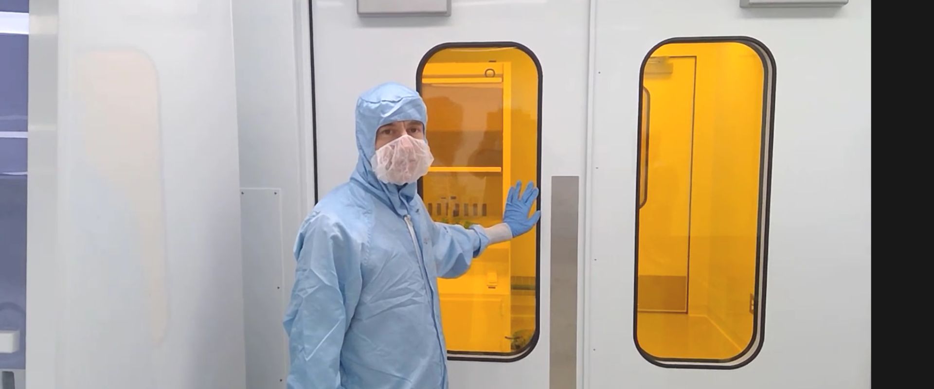 ISO 5 Cleanroom Nanofabrication Facility - Vancouver, BC | MECART ISO 5 Cleanroom Nanofabrication Facility - Vancouver, BC | MECART