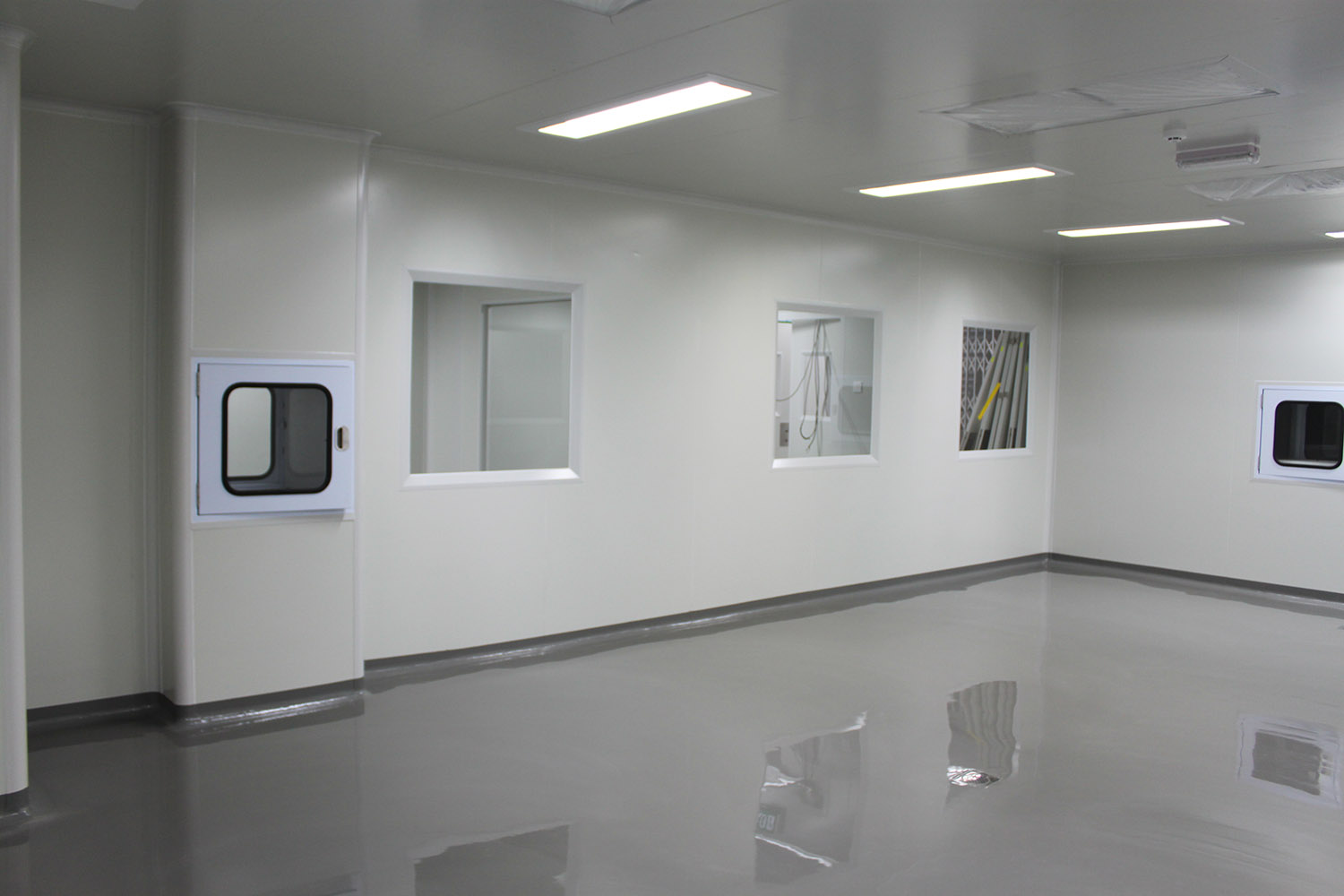 Biotech Pharmaceutical Cleanrooms - QTS Quest Technology Biotech Pharmaceutical Cleanrooms - QTS Quest Technology