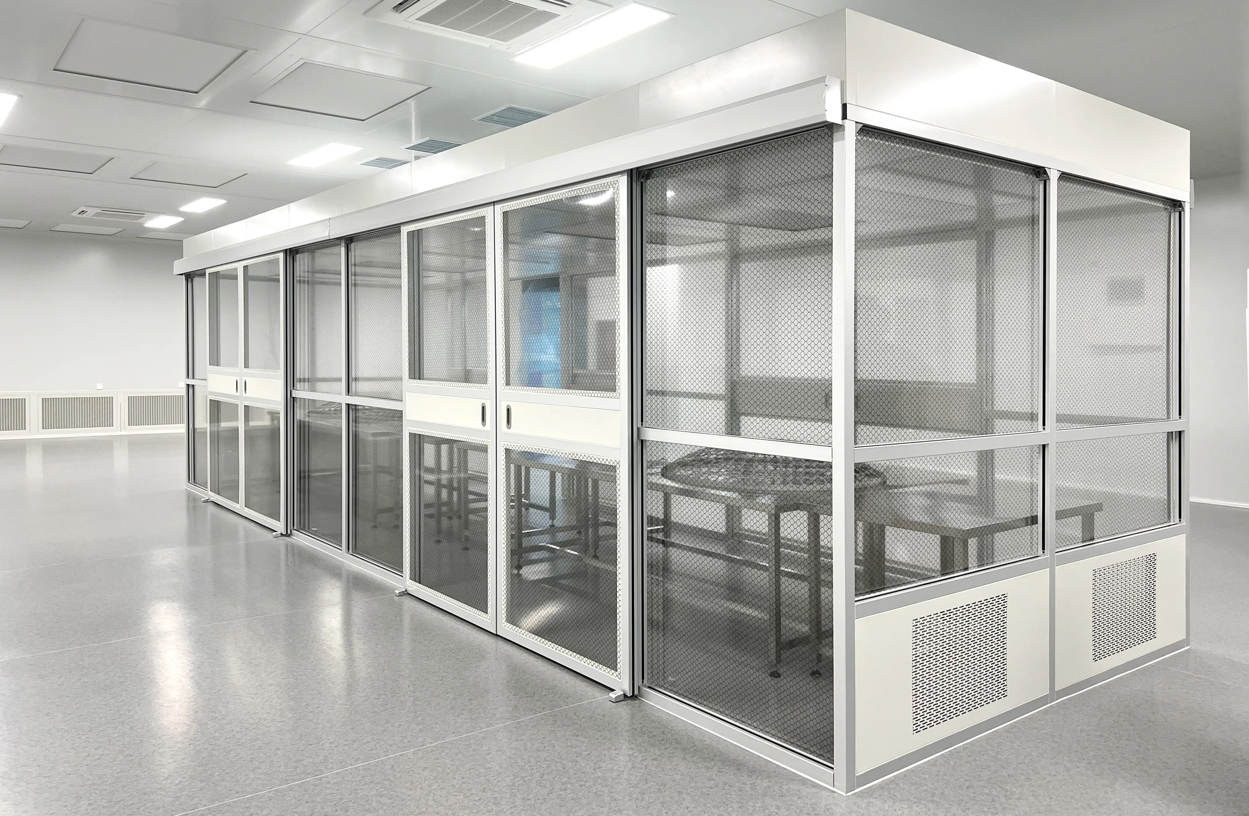Understanding Class 10,000 Cleanrooms: D