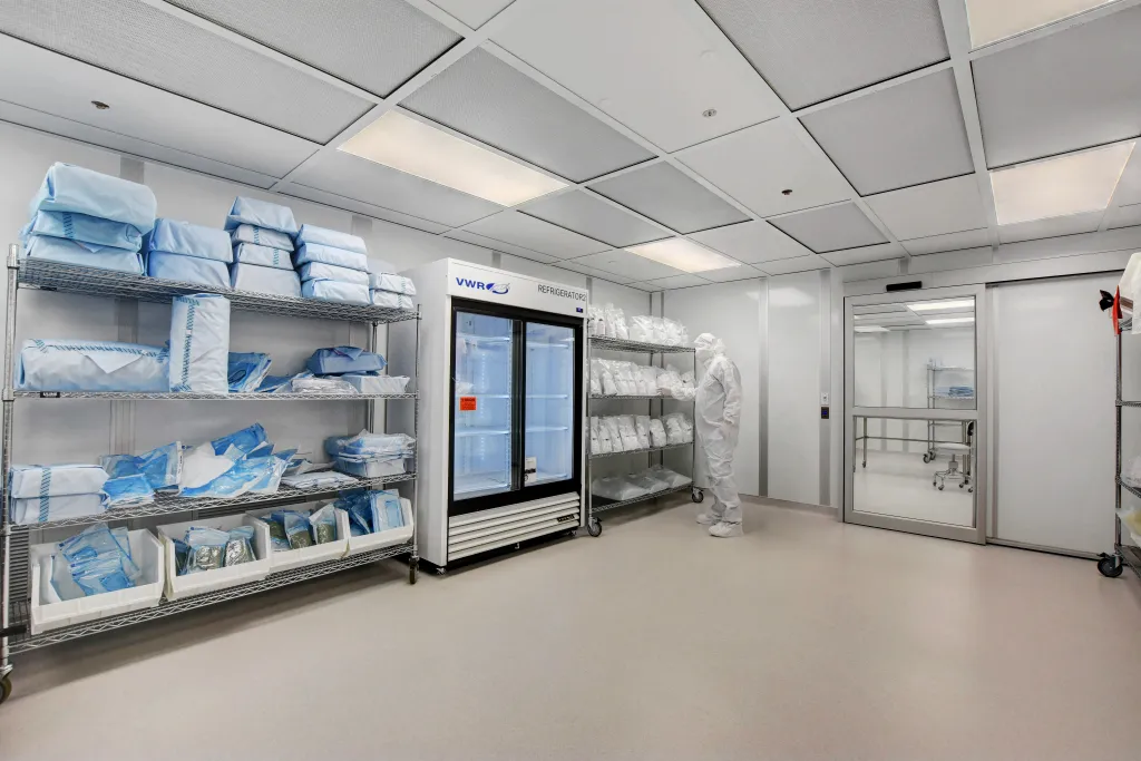 GMP CLASS B Cleanroom GMP CLASS B Cleanroom