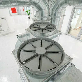 Deiiang gravity backdraft dampers on hospital exhaust outlets Deiiang gravity backdraft dampers on hospital exhaust outlets