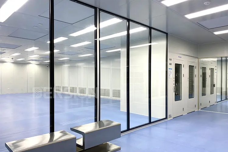 modular cleanroom windows