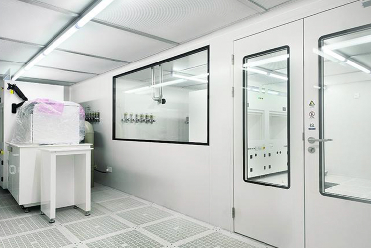 modular cleanroom door